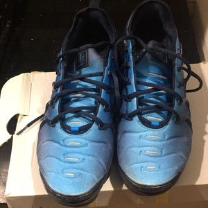 AIR VAPORMAX PLUS